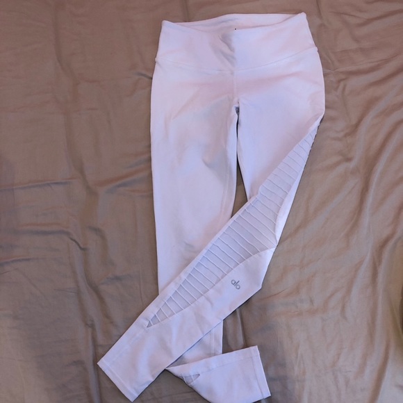 Alo Luminous Mid-rise Legging - Picture 8 of 8